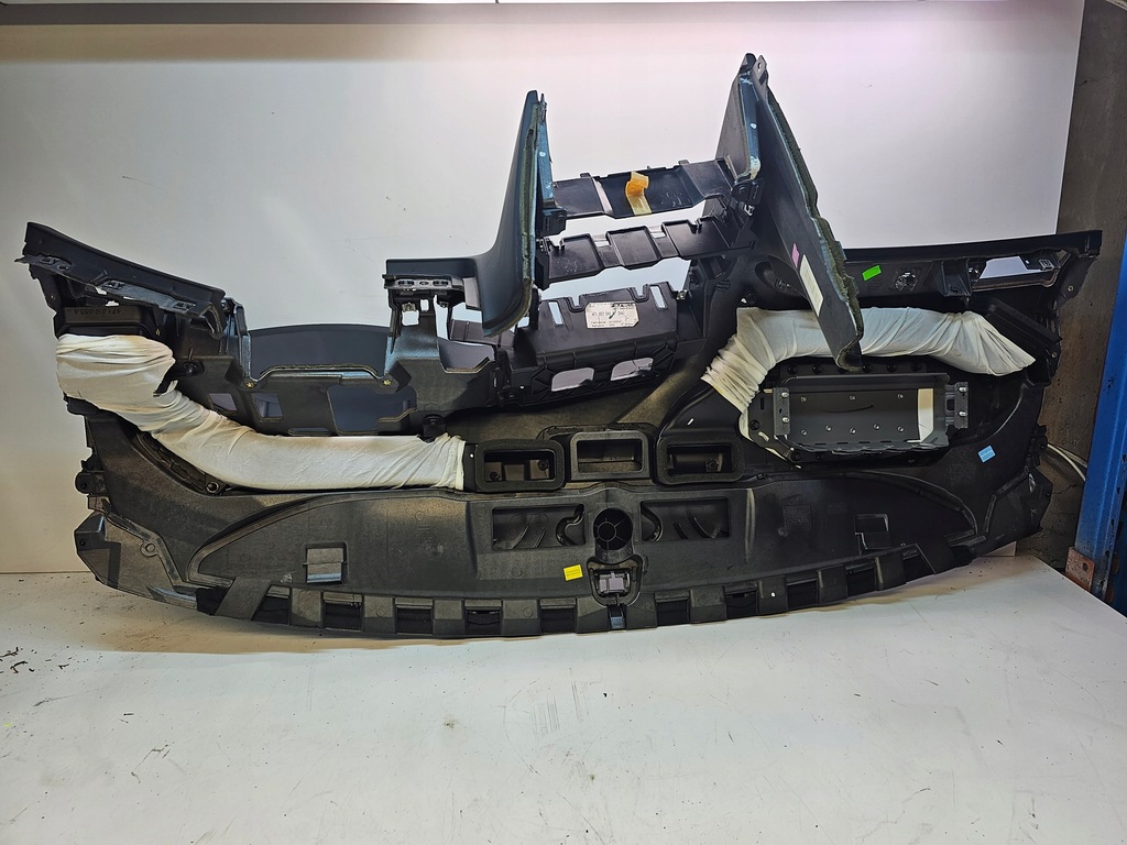 фото №8, Панель приладів панель приладів консоль audi a6 c6 4f1857041r europa