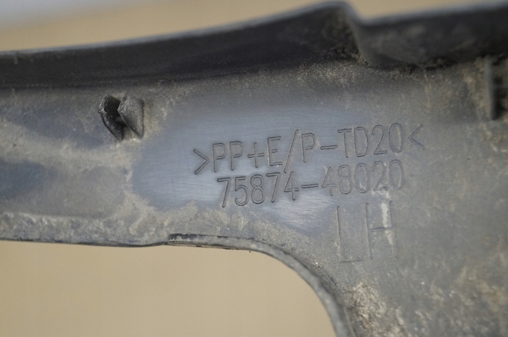 фото №6, Молдинг крила лівий задня lexus rx450 450h 15- r