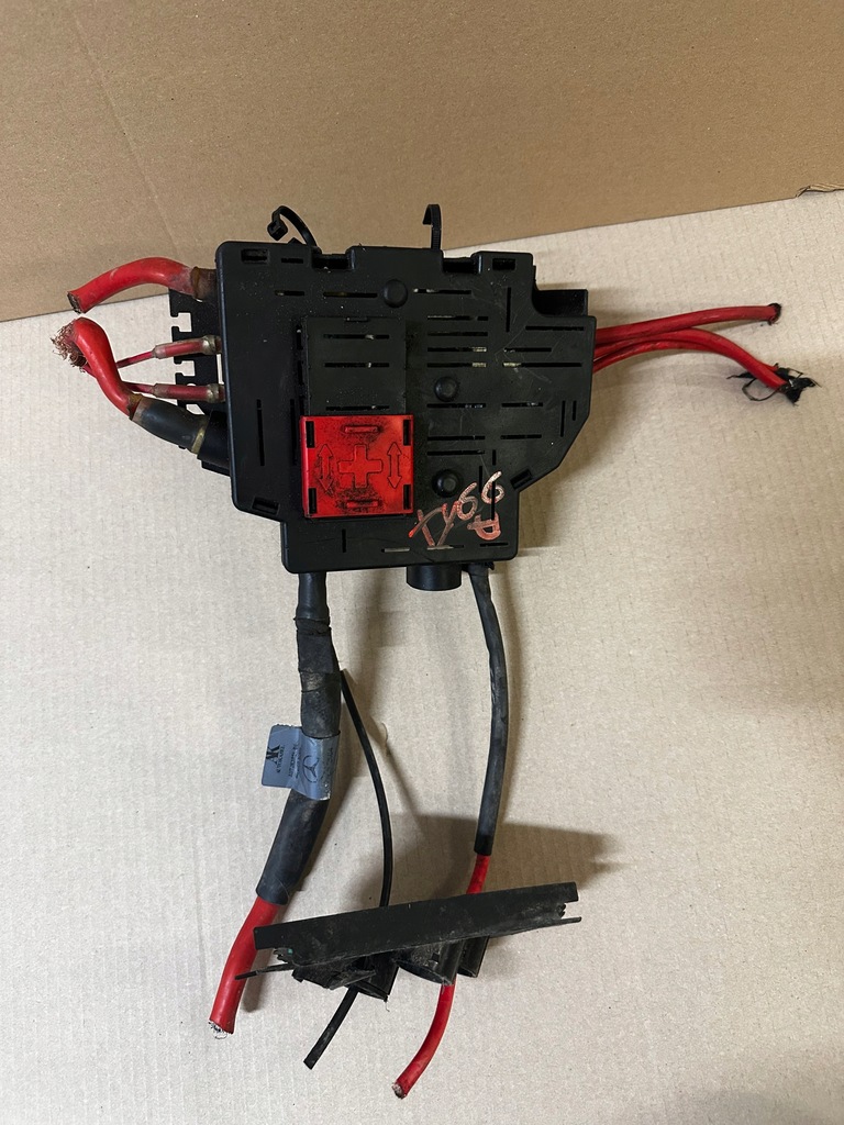 фото №1, Коробка предохранителей mercedes w167 a1675404628