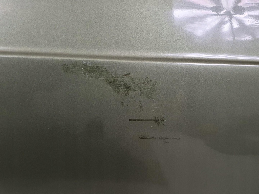 Дверь правый задний  задние 876 mercedes w126 с Разборки