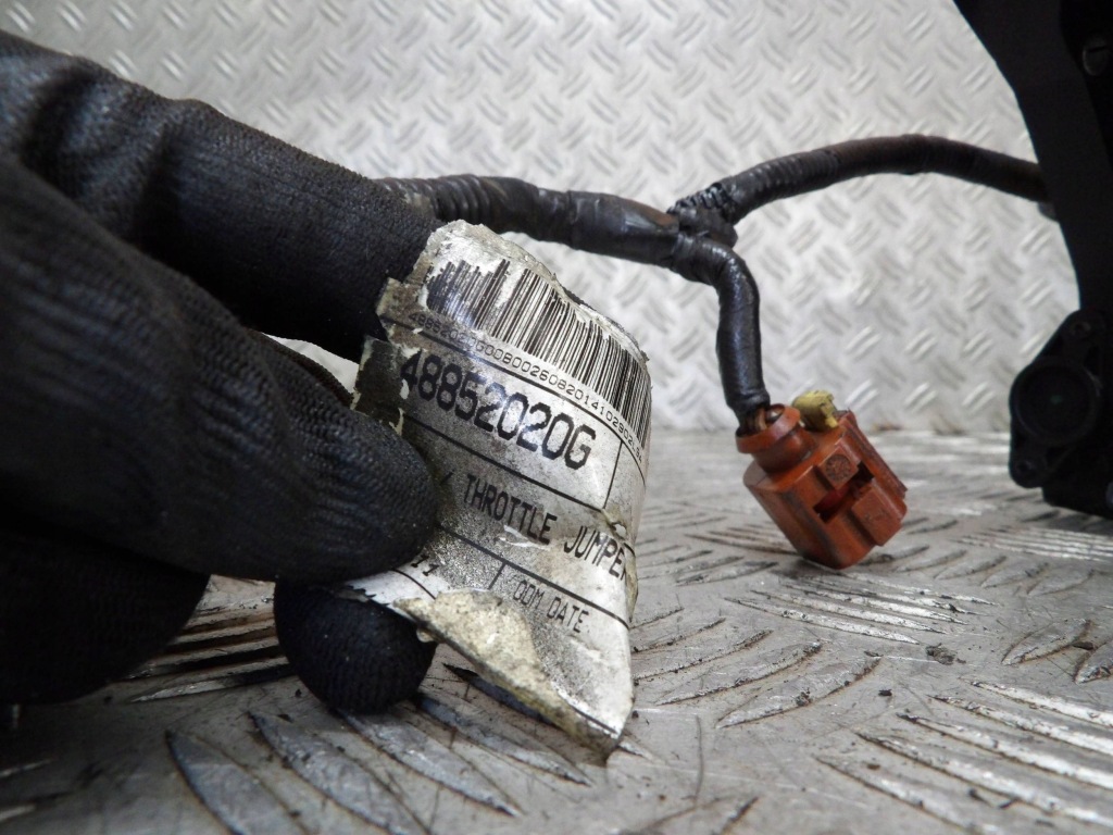 Jeep grand cherokee wk2 3.0 crd vm63d колектор впускний Ціна