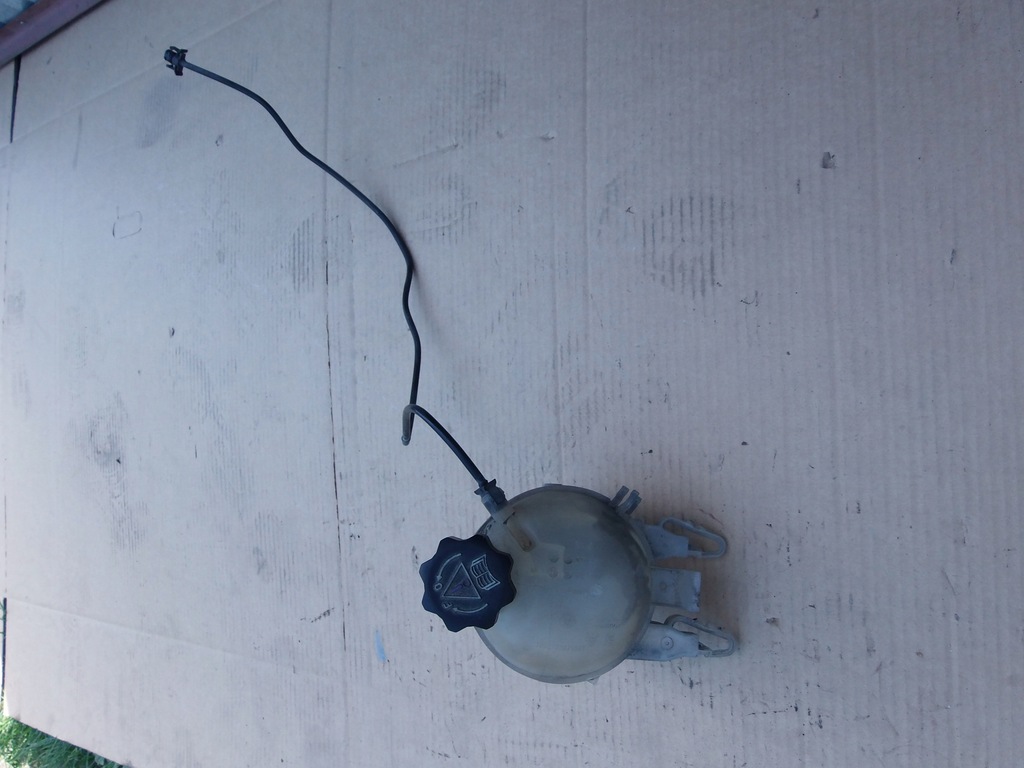 фото №4, Бак расширительный 9652621280 citroen c3 i 2002-09 lift 1,4 hdi