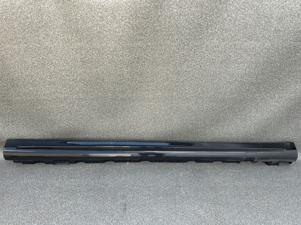 Купити Поріг правий накладка поріг mercedes w222 long amg a2226981854 poznań