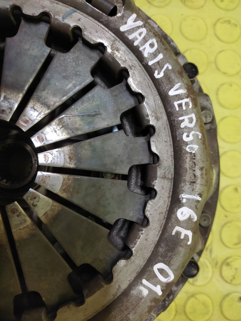 фото №10, Toyota yaris verso 1.6 сцепление колесо маховик