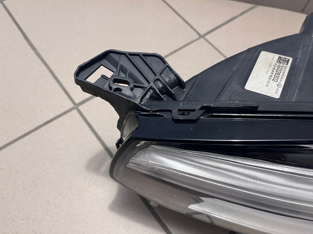 фото №10, Лампа передня перед ліва volvo xc90 xc-90 ii 2 mid led 15-