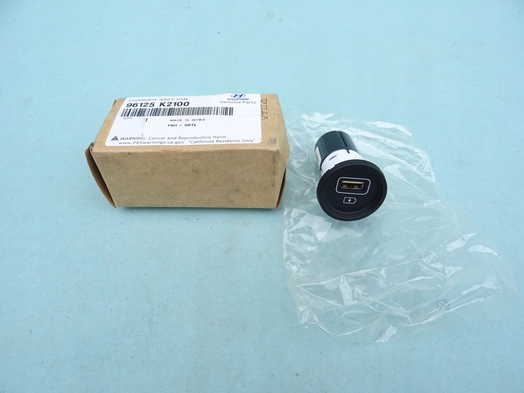 фото №1, Роз'єм port usb зарядний пристрій hyundai 96125-k2100