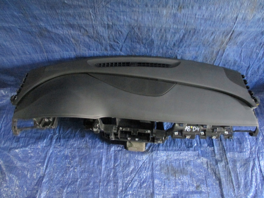 фото №4, Панель приладів приладова консоль панель приладів audi a8 d4