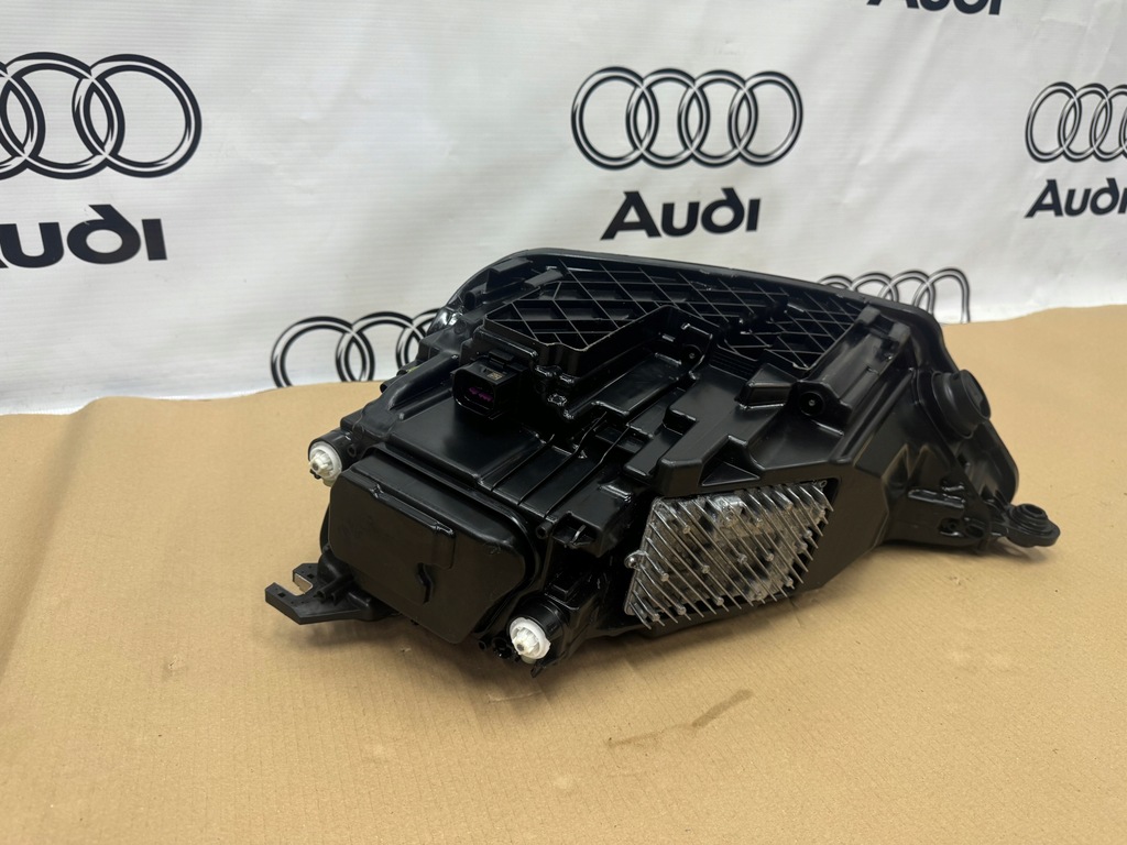 фото №8, Audi q5 ii 80a fy lift 2020-2024 лампа правая передняя full led matrix oryg.
