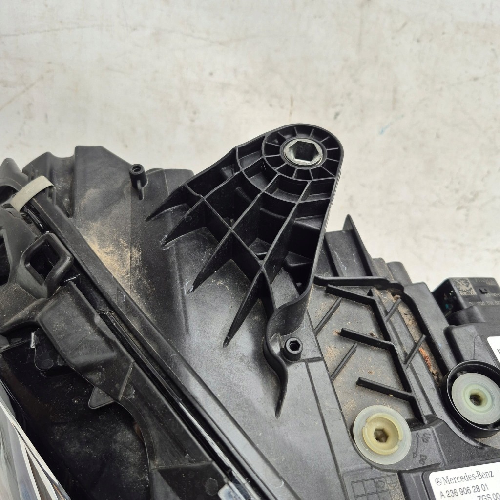 Mercedes cle c236 a236 23- лампа правая przó led high performance Недорого