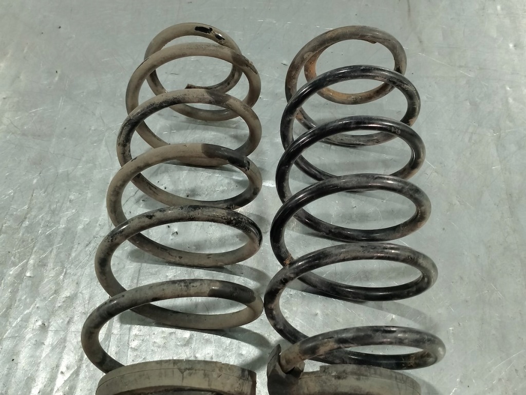 фото №1, Пружини задня mitsubishi colt vi 1.3