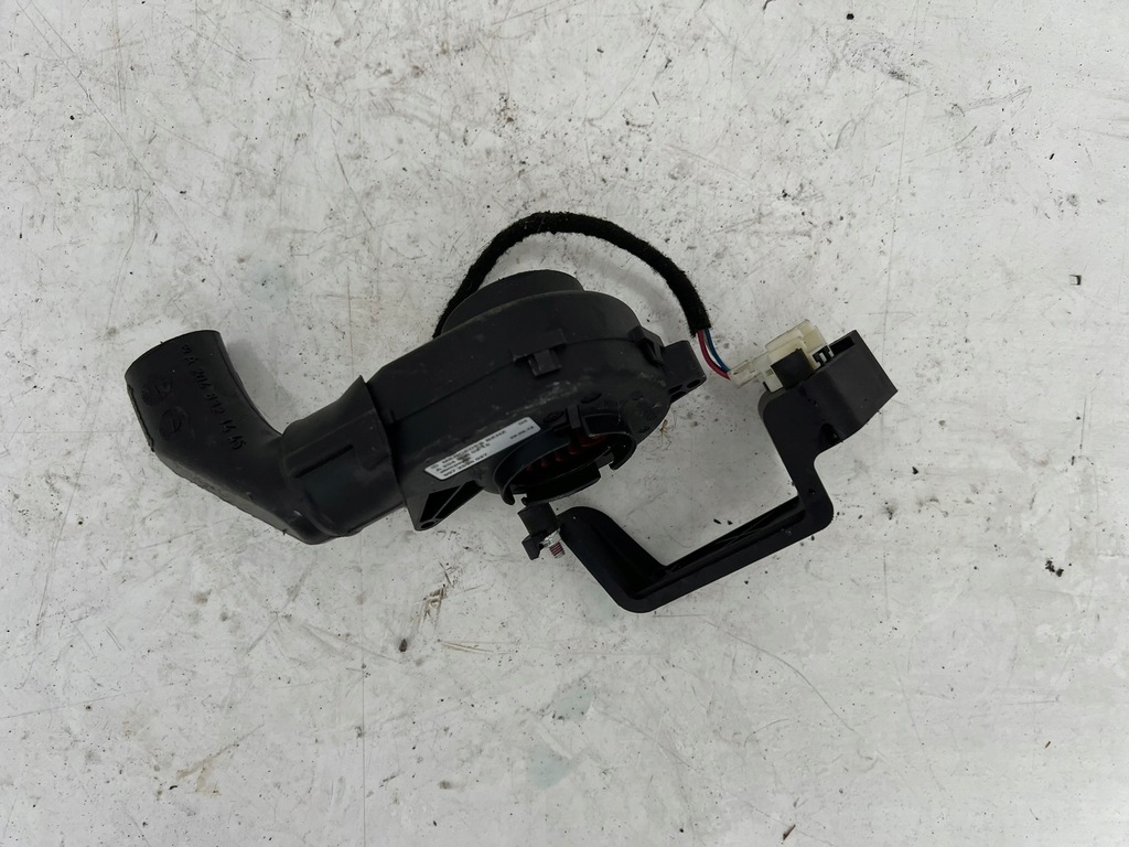 фото №1, Mercedes w207 coupe вентилятор блок управления a2049060215