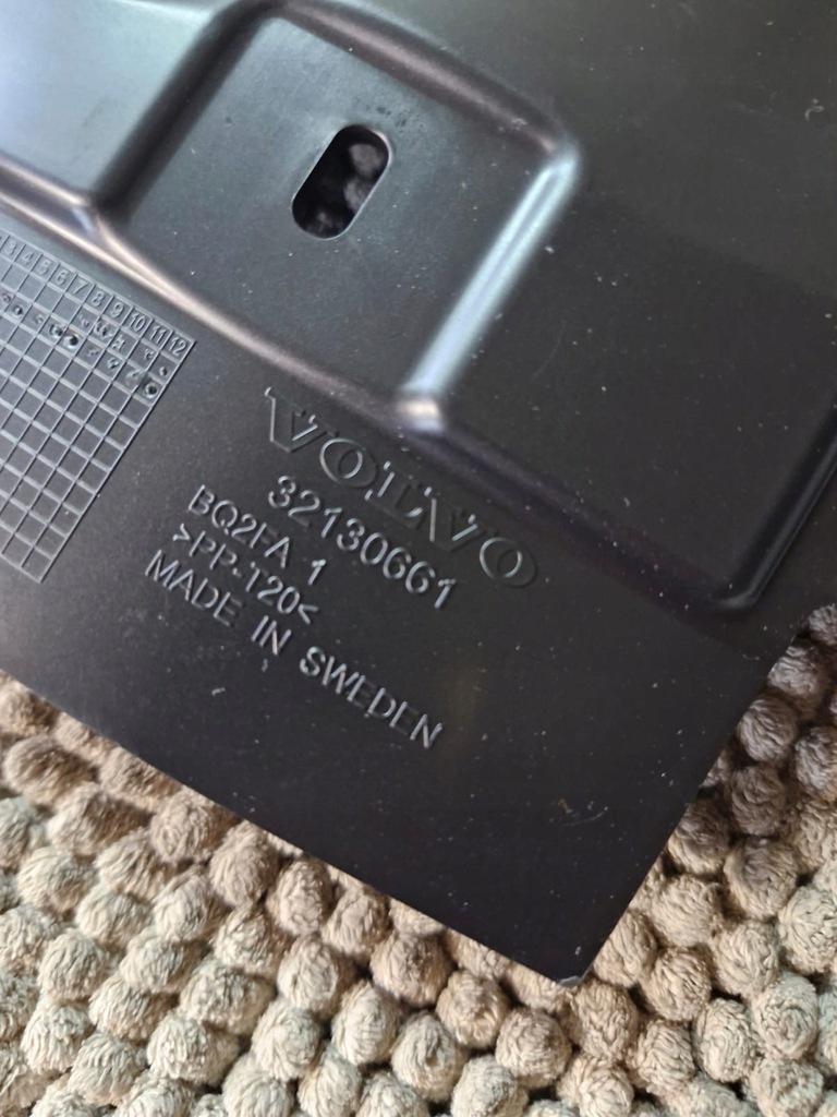 фото №1, Volvo xc60 ii подкрылок перед левая защита полуось шарнир