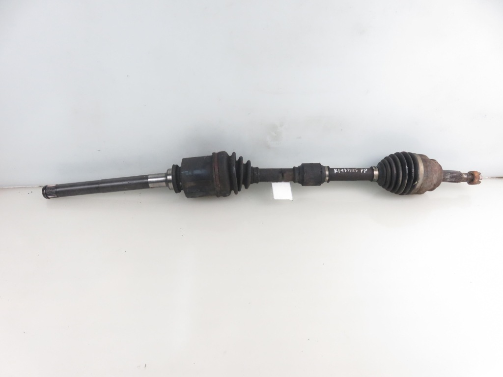 Купить Приводной вал передняя правая m1034332