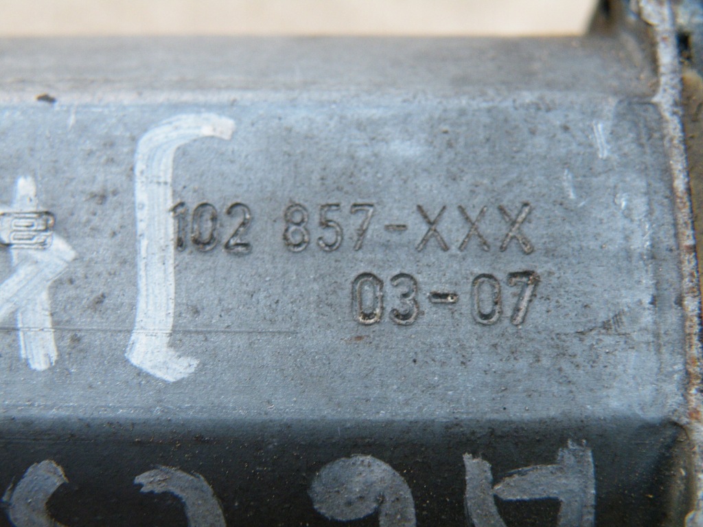 фото №10, Audi a6 c5 моторчик підйому скло лівий перед передній 0130821785 bosch