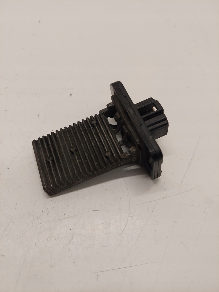 фото №1, Резистор вентилятор jeż kia clarus