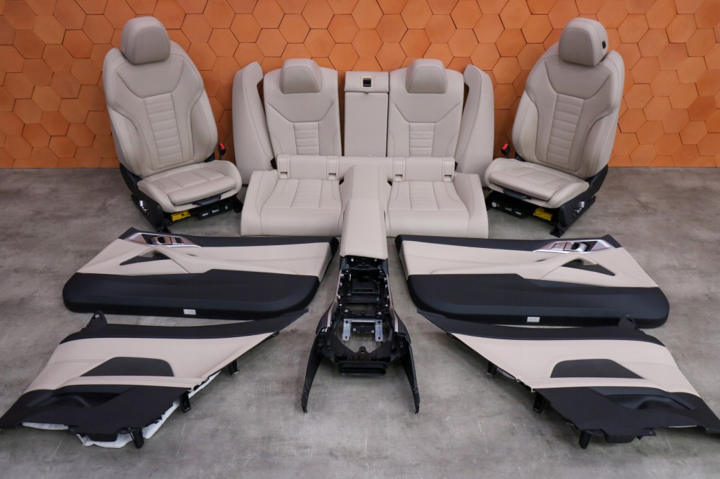 фото №1, Bmw g22 салон сиденья заднее сиденье обшивки sport кожа oyster память подогрев