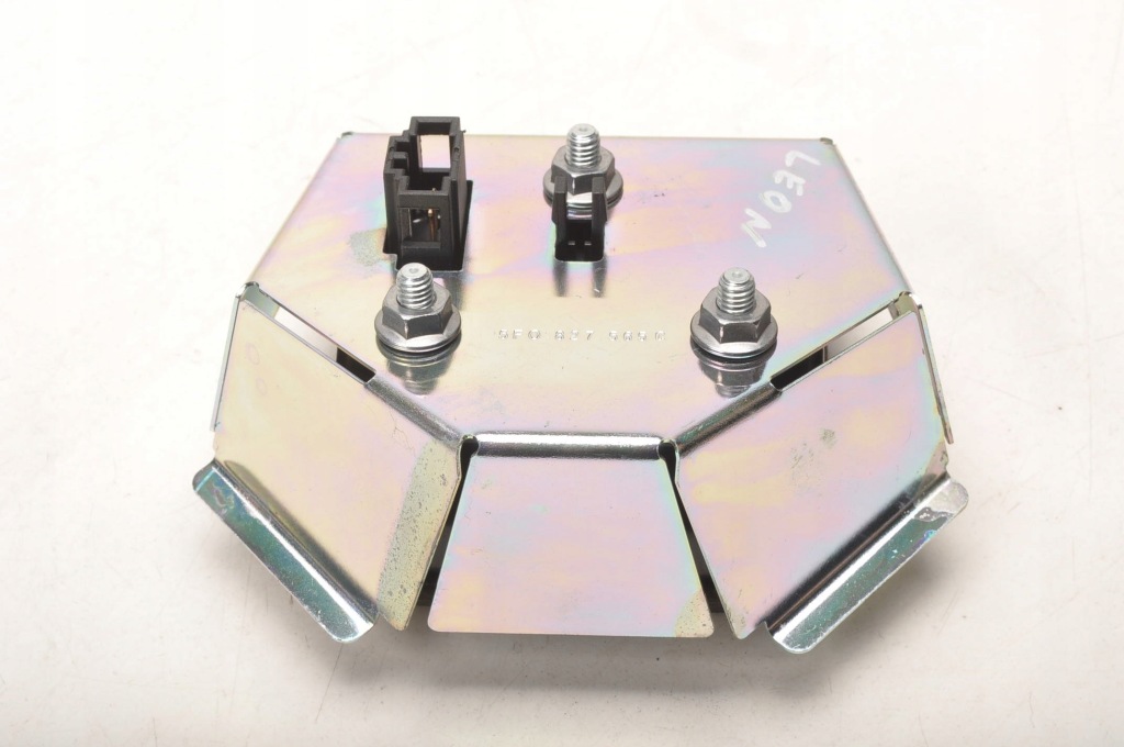 Seat leon iii ручка крышки багажника 5f0827565c Оригинал