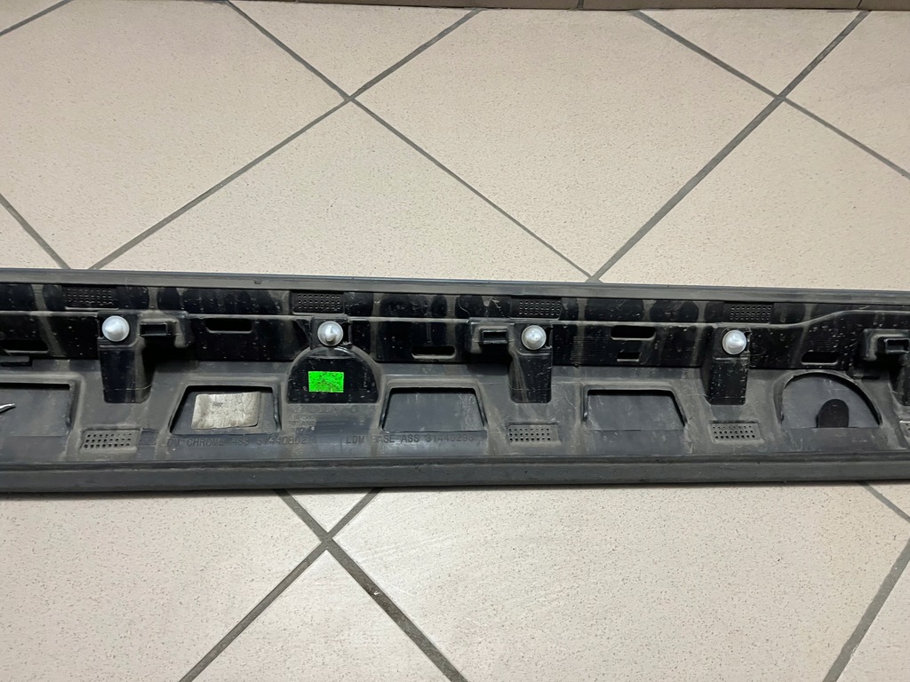 фото №11, Молдинг дверь левая передняя перед volvo xc60 xc-60 ii 2 17-