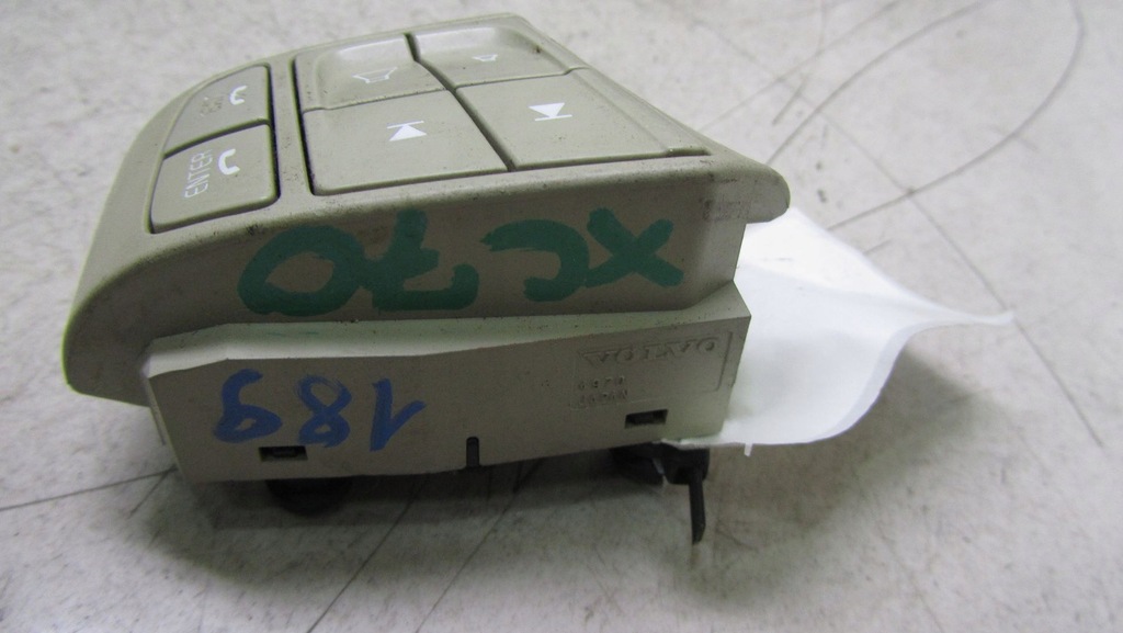 фото №6, Volvo xc70 кнопка керма 30768063 08-14