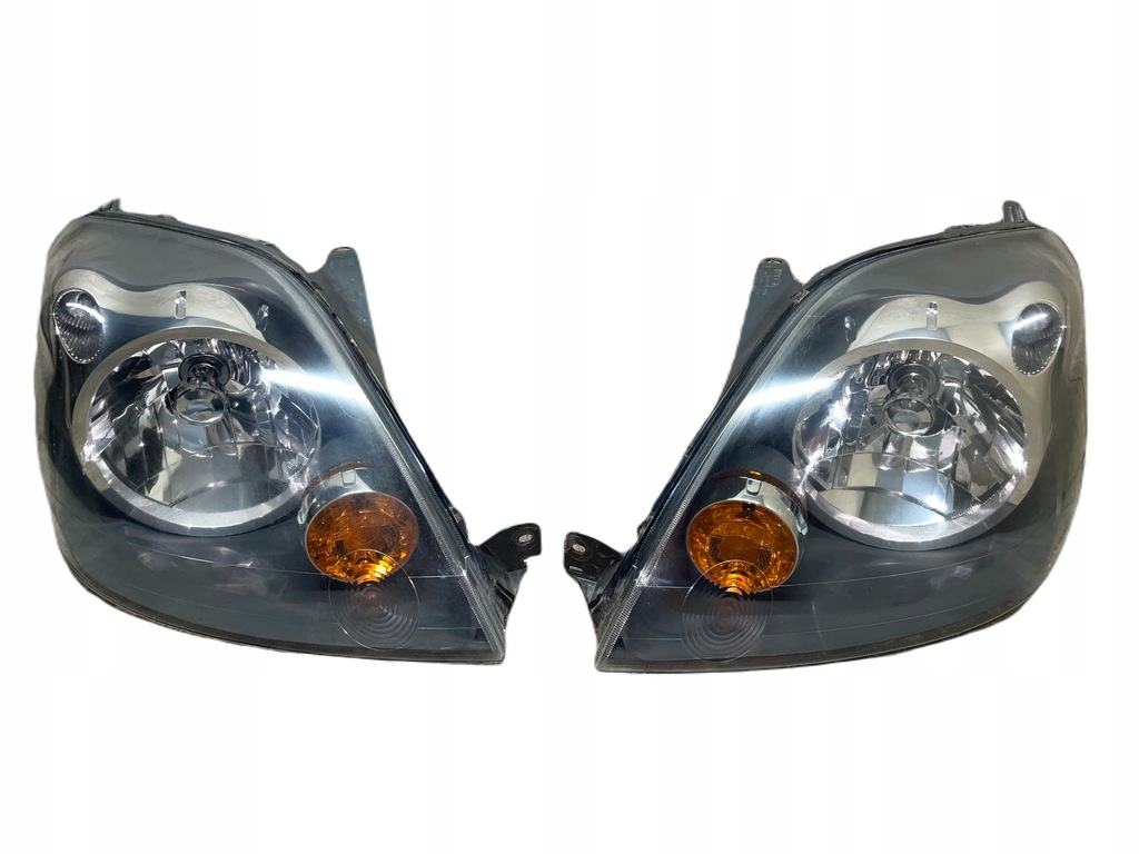 фото №1, Ford fiesta mk6 05-07 2szt фары лампы перед