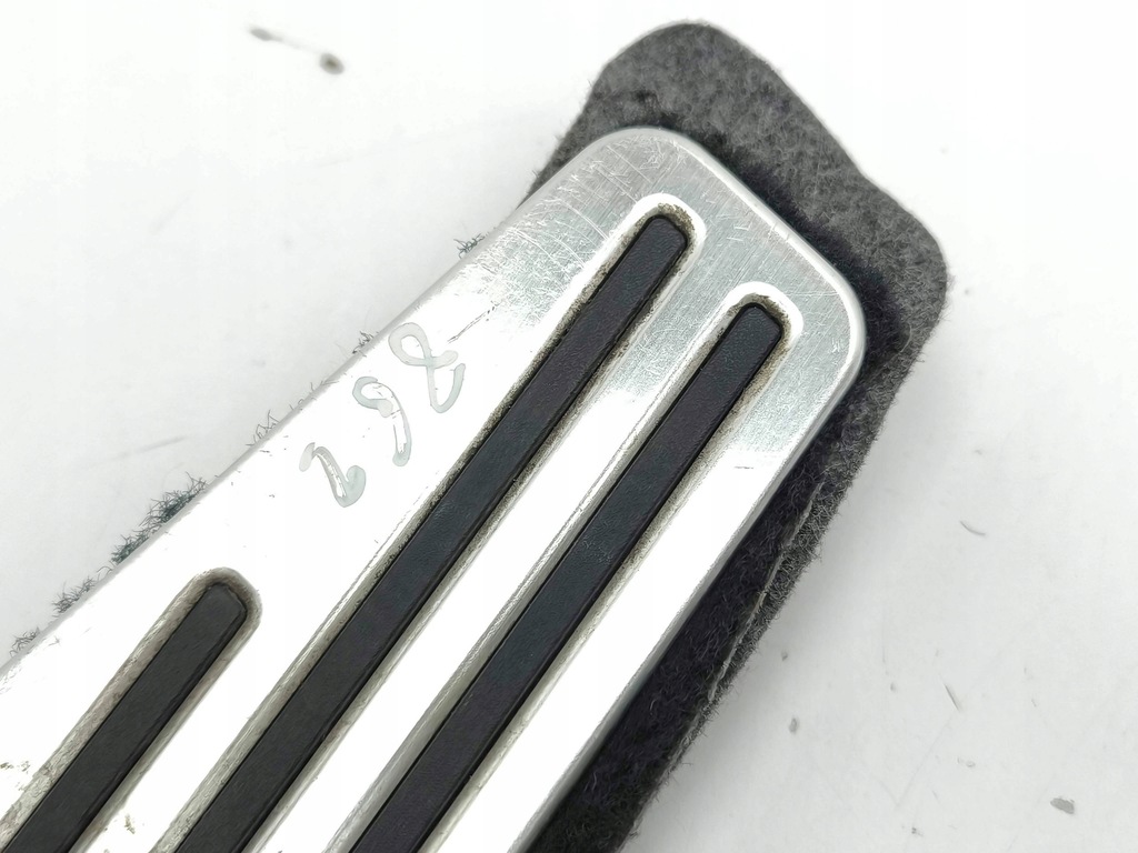 фото №9, Nissan 370z 2013 педалі