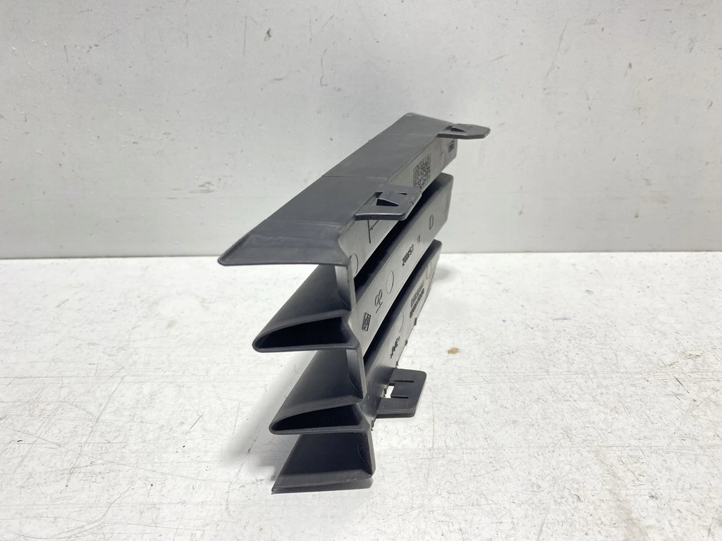 фото №11, Решітка права перед renault megane ii 8200115120