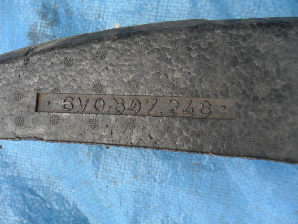 фото №8, Skoda оригинальный номер 6v0807248 абсорбер бампера