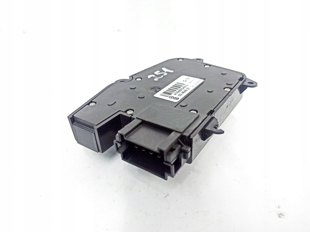 фото №12, Mercedes-benz r w251 2012 панелі керування, перемикачі