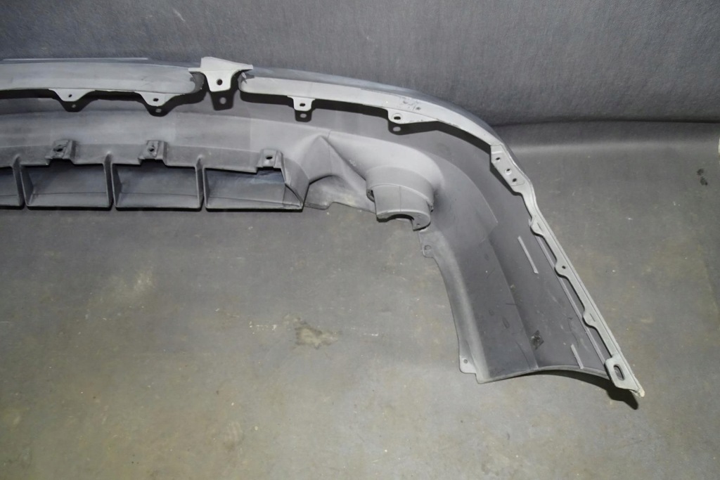 Kia carens i 99- бампер перед передній oryg Доставка