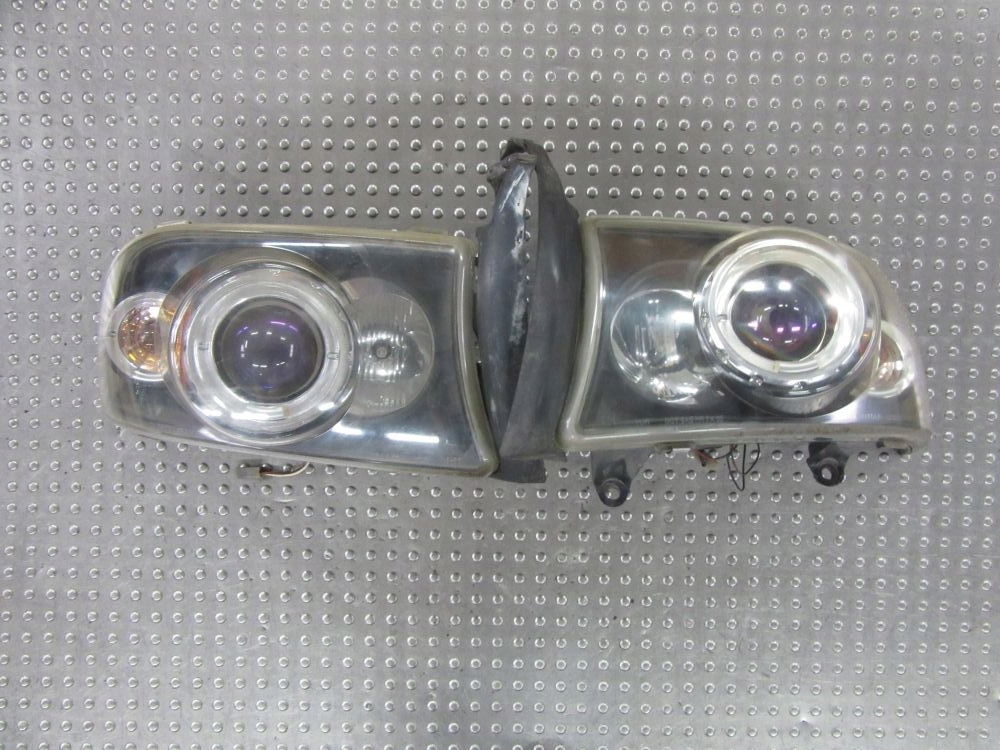 фото №1, Dodge durango i 1999 лампа лампы перед