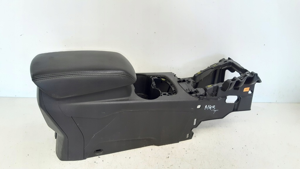 фото №1, Підлокітник ford focus mk3