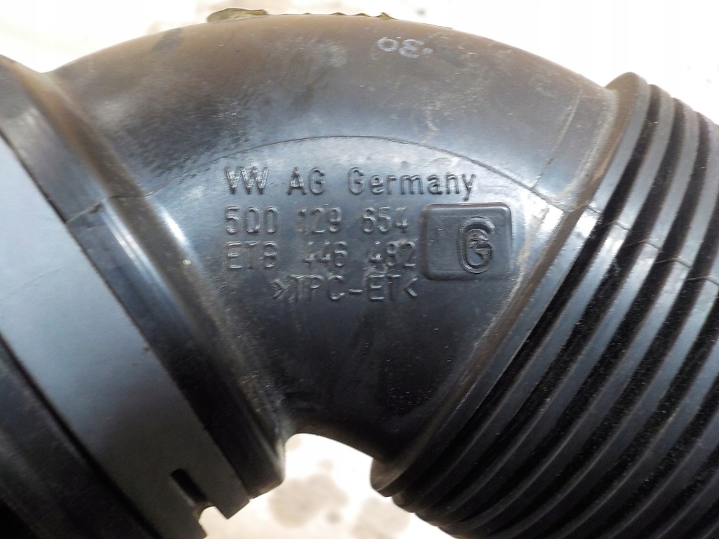 фото №3, Octavia iii труба воздуха воздухозаборник 5q0128854