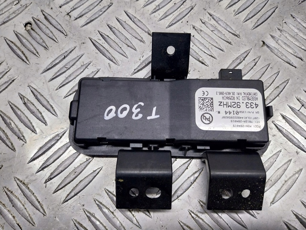 фото №1, Модуль антенный chevrolet aveo t300 1.2 13500144