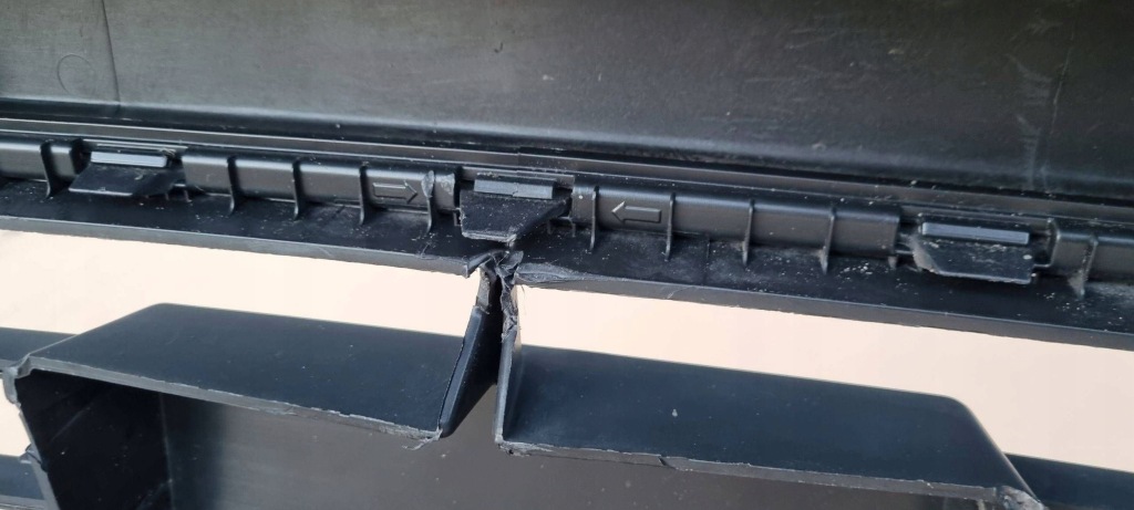 Kia niro 1 2016- бампер перед оригинал b244 в Украине