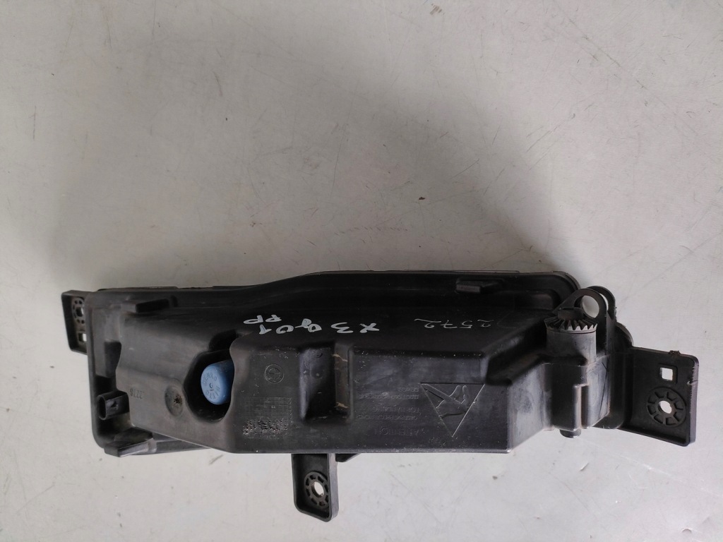 фото №9, Bmw x3 g01 протитуманна фара правий перед 9492772