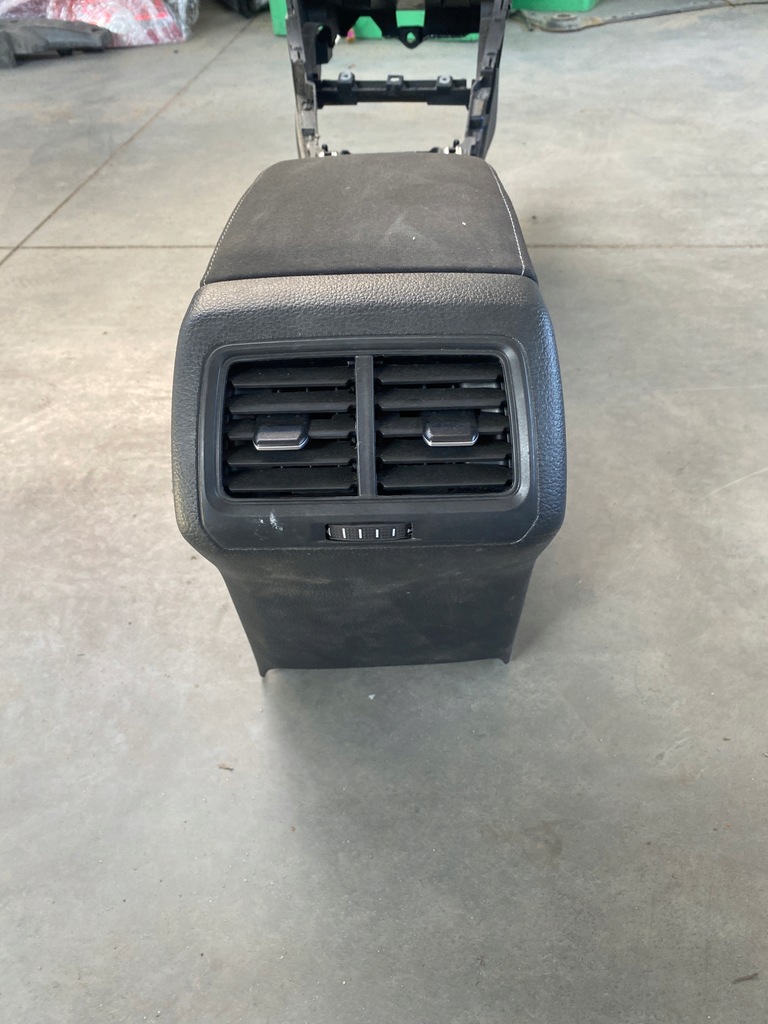 фото №5, Vw golf vii hb туннель средний подлокотник