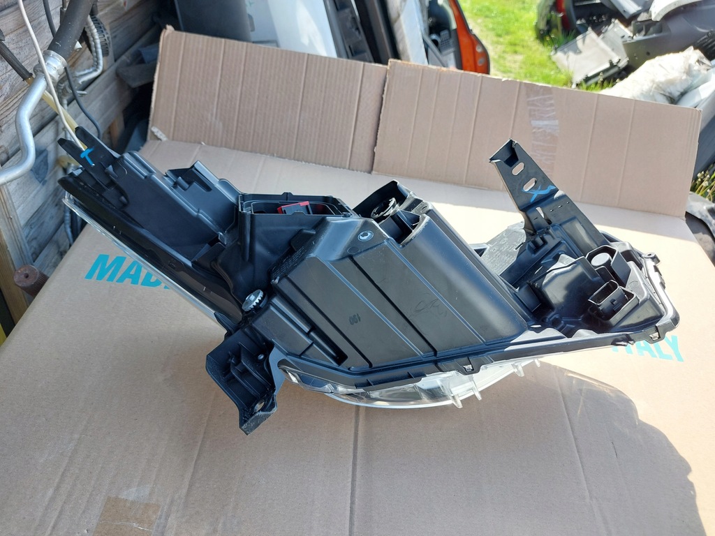 фото №8, Лампа передня ліва renault zoe full led 19-