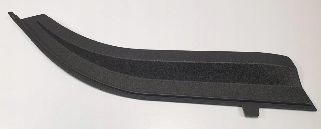 фото №1, Молдинг защита панели консоли левая dodge nitro 1390640