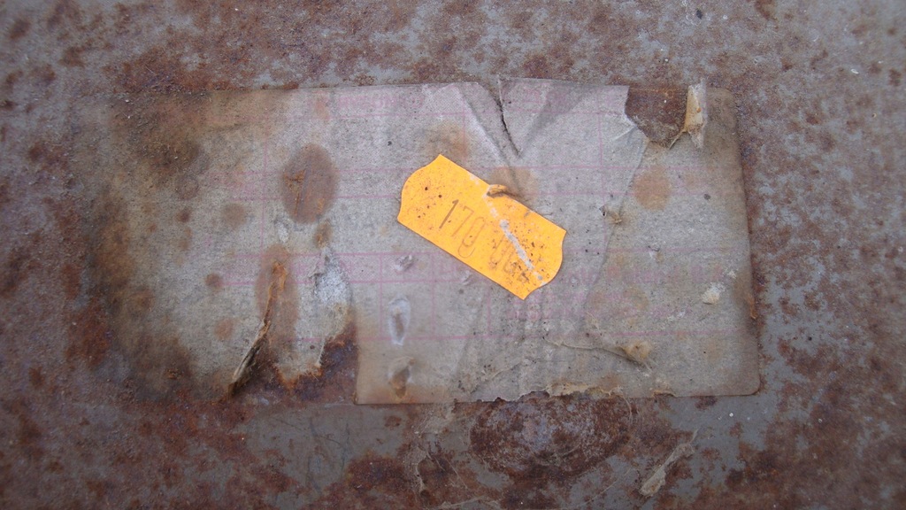 фото №9, Fiat 126p правый bok обшивка крыло блок двигателя порог