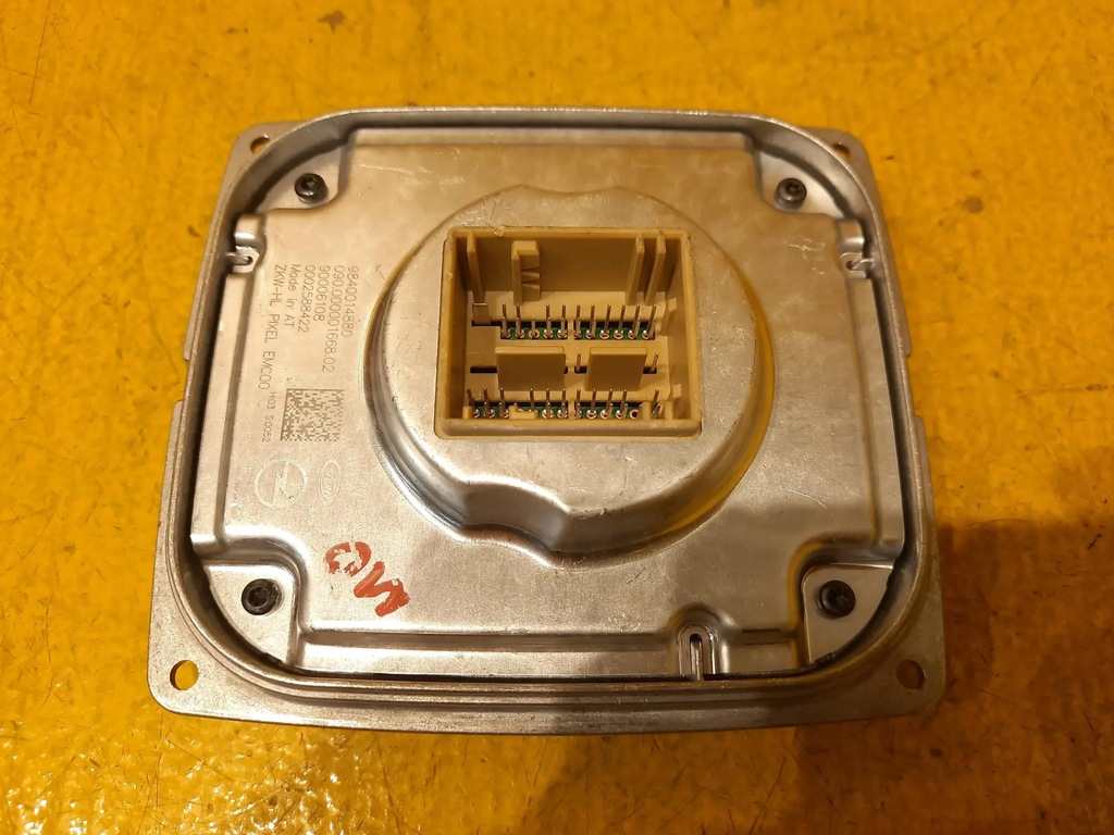 фото №1, Opel astra k перетворювач модуль led 9840014880