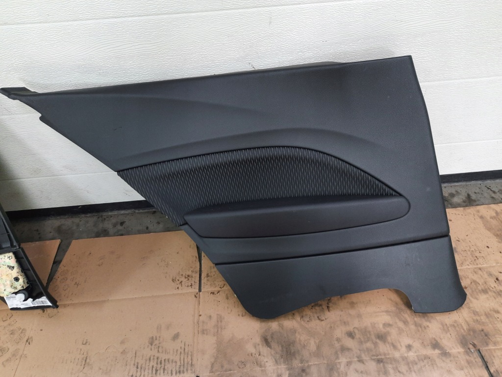 фото №5, Bmw 1 f20 f21 f22 lift 18r. обшивка обивка задняя