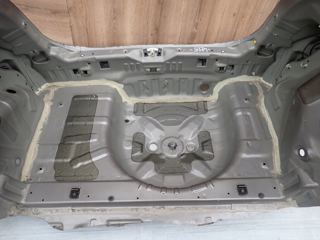 фото №13, Hyundai ix20 09- pas задній піддон крила задній