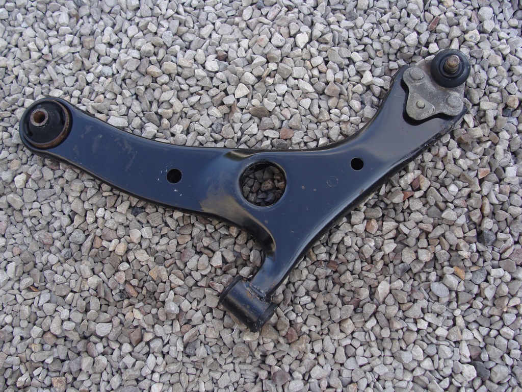 фото №1, Рычаг левый toyota rav4 ii 2002-2006r !!!