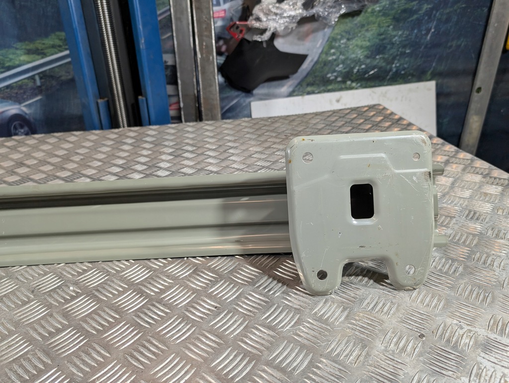 фото №8, Mg 4 mg4 mulan балка бампера задня задня 10944001-sepp nowa оригінал