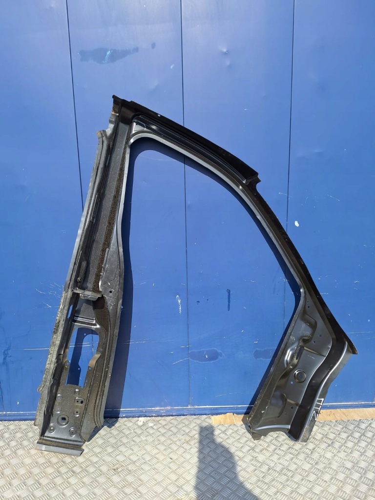 Стойку порог левая перед renault trafic 3 14- Доставка