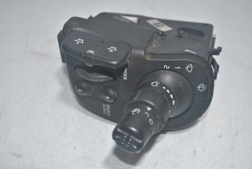 фото №1, Перемикач двірник renault clio 88103003 474