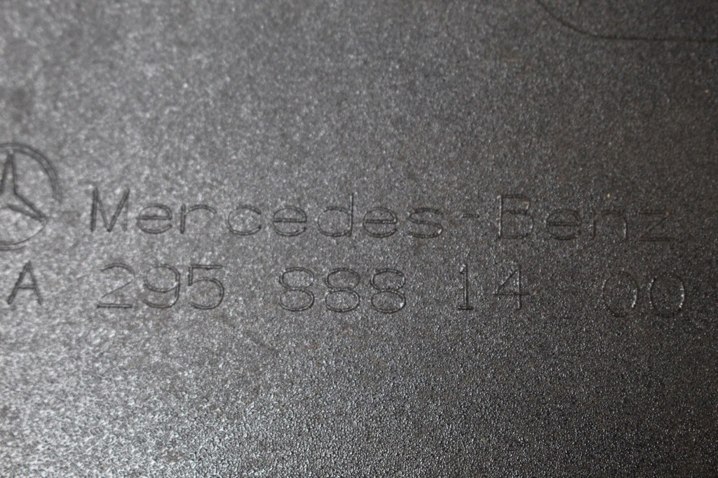 фото №11, Решётка радиатора mercedes eqe a2958881400