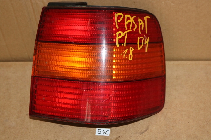 фото №1, Vw passat b4 1.8 лампа задня права