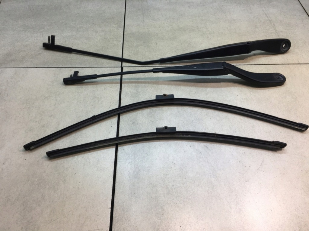 Купить Рычаг дворники перед volvo v50 30698250 30698249