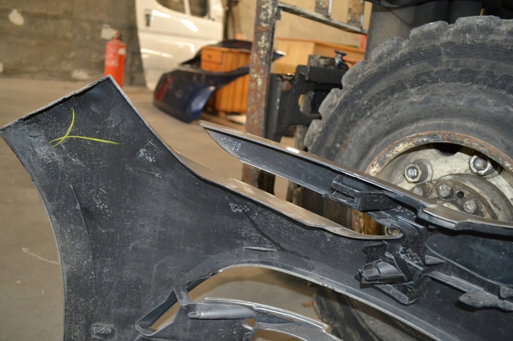 фото №10, Megane iv бампер перед передний bez pdc